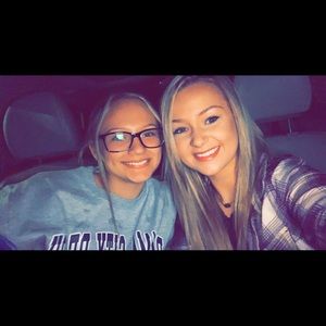 Meet your Posher, Mackenzie